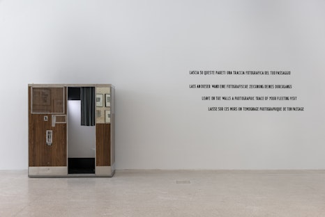 Hinterlass eine fotografische Spur, wünschte sich Franco Vaccari schon 1972. Eine Ausstellung im Museion entdeckt sein Werk wieder; © Luca Guadagnini Kommen Sie näher!