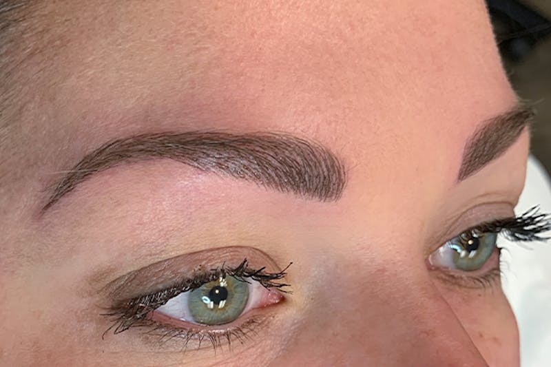 3D Microblading/ Henna Brows Before & After Gallery - Patient 93899464 - Image 2