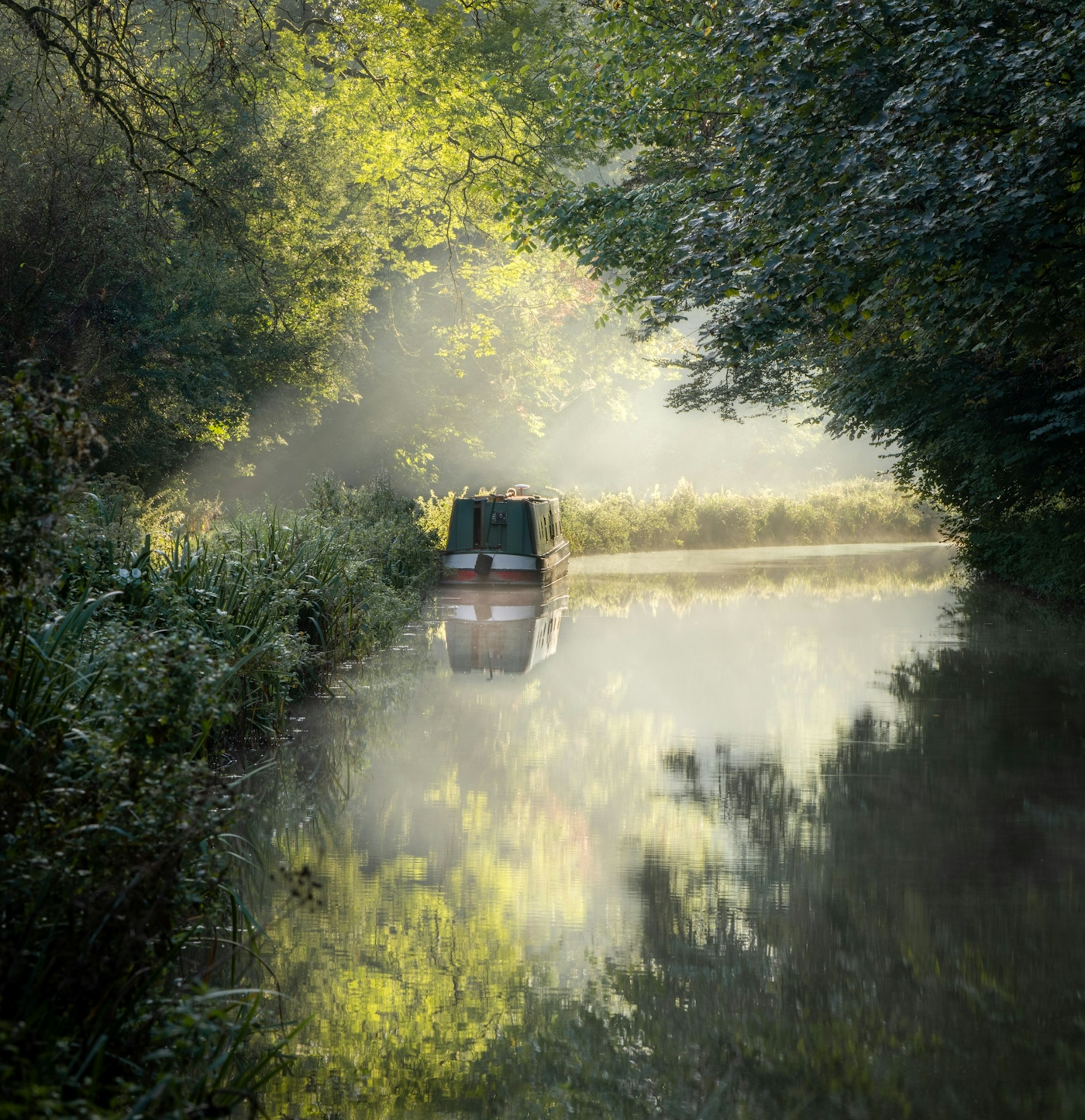 bradford on avon landscape photography wiltshire canal mist canal boat
