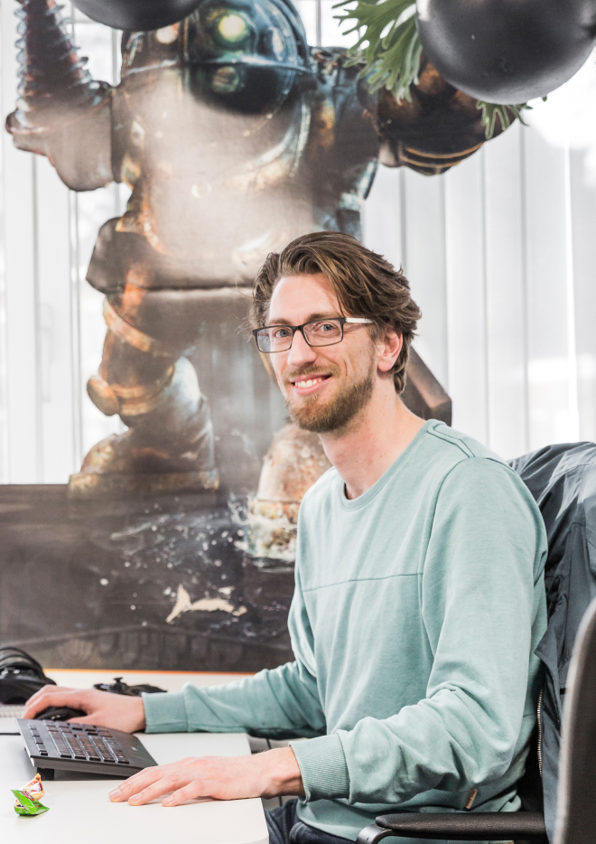 Abstraction - smiling guy