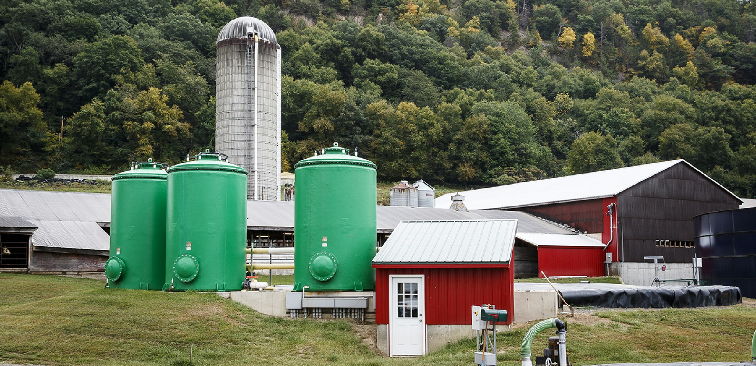 Anaerobic digestion facility on a farm, generating renewable energy from food waste recycling
