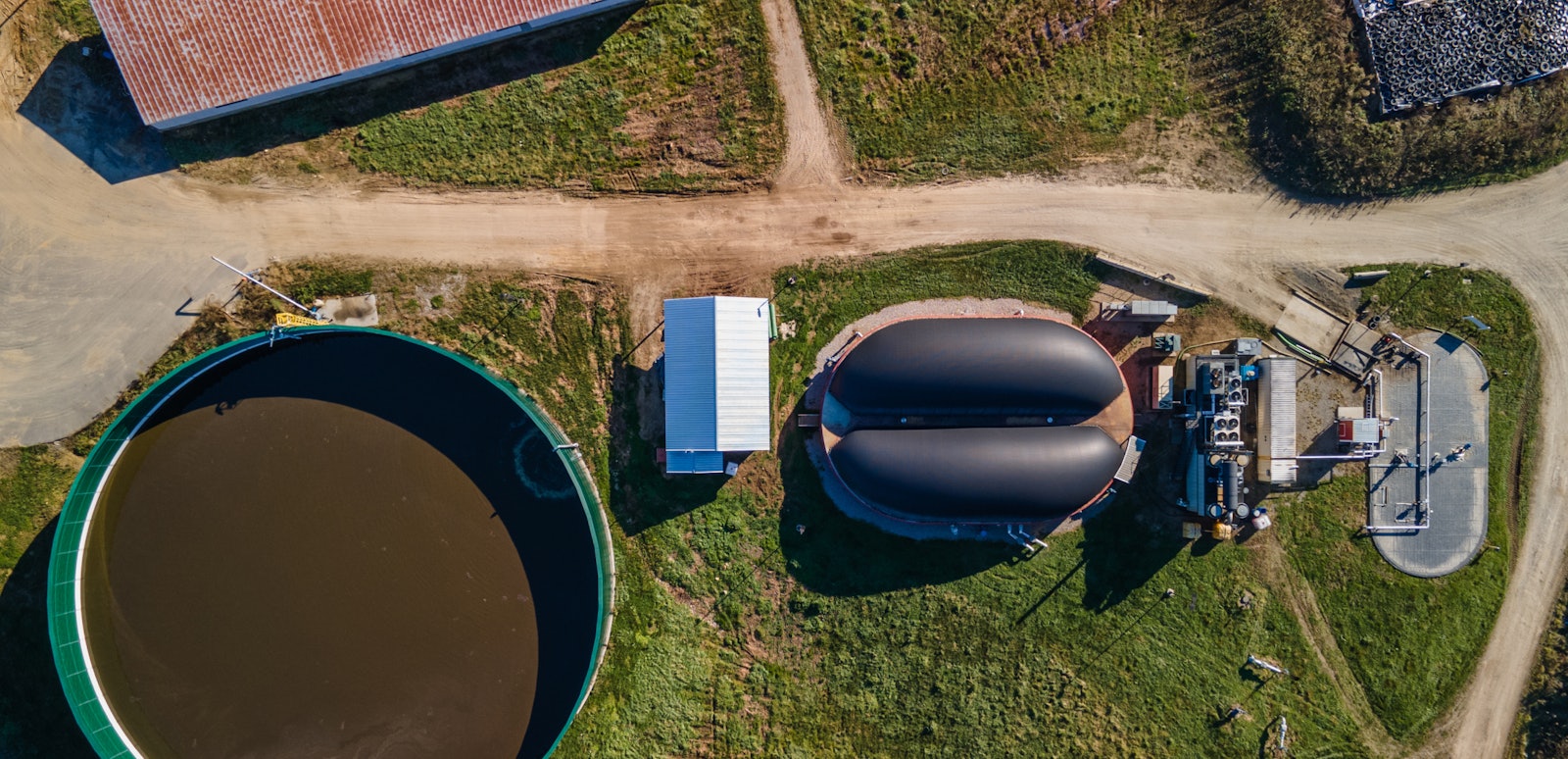 Anaerobic digestion facility on a farm, generating renewable energy from food waste recycling