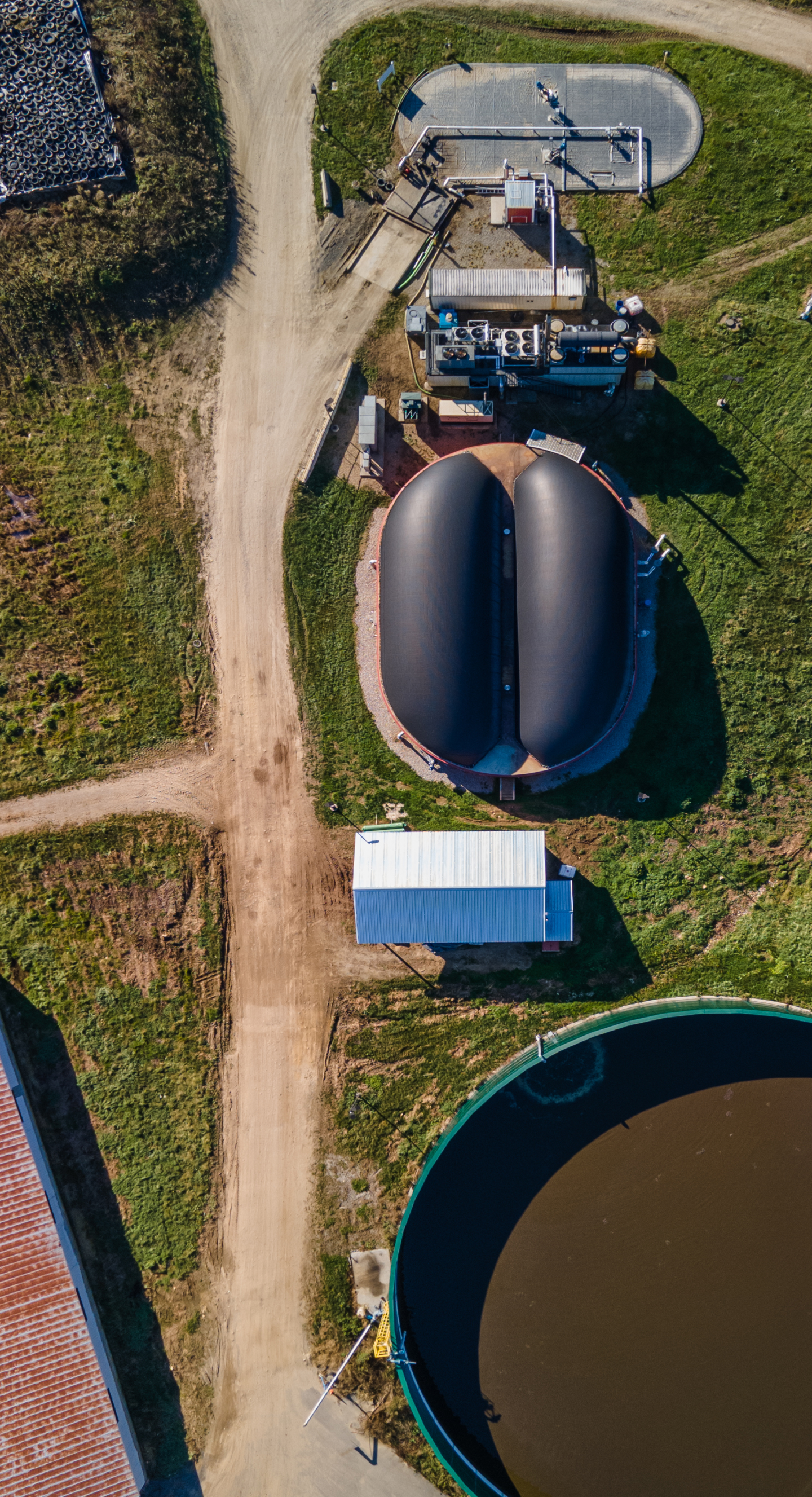 Anaerobic digestion facility on a farm, generating renewable energy from food waste recycling