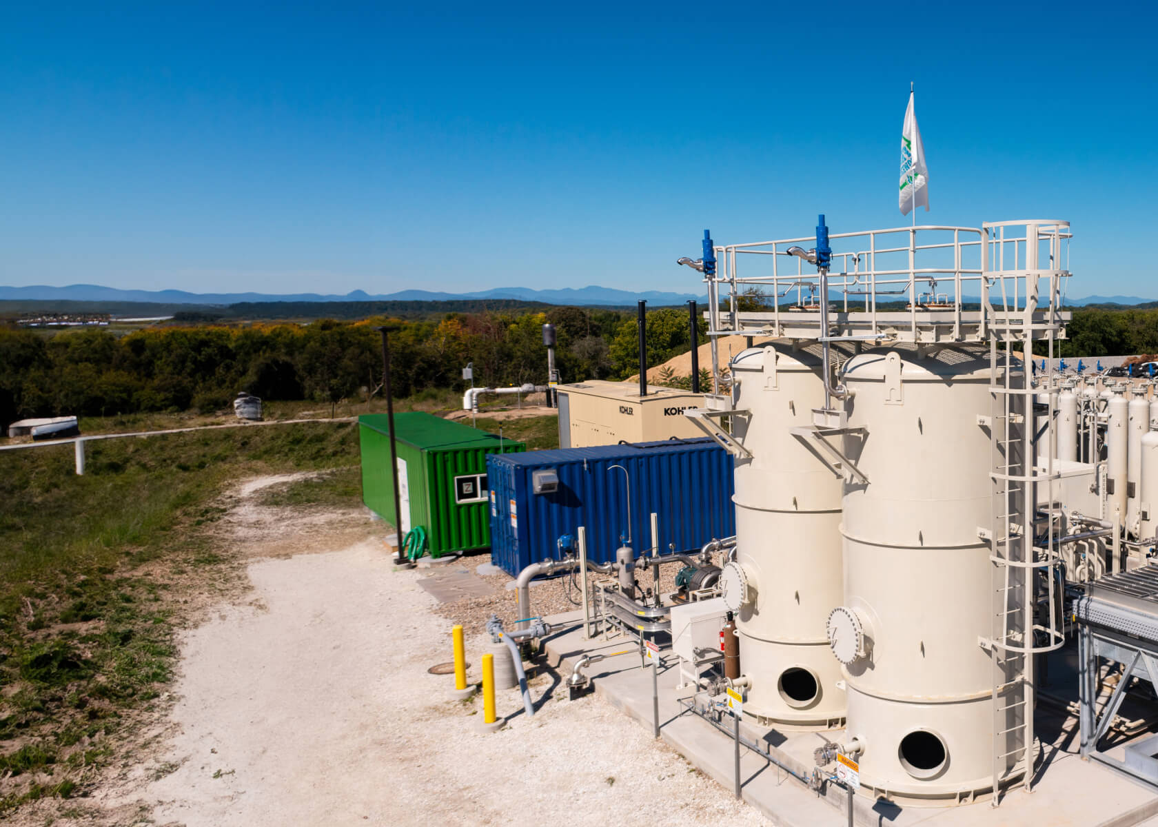 Anaerobic digestion creating clean energy from food waste recycling