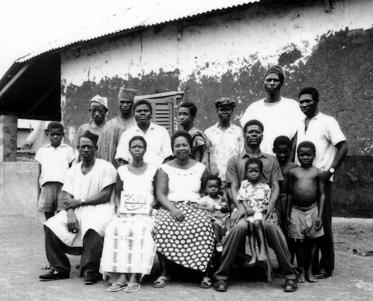 David Tanyi (back row, fourth from left in white shirt) with Bahá’ís in Tamale, Northern Ghana, 1960
