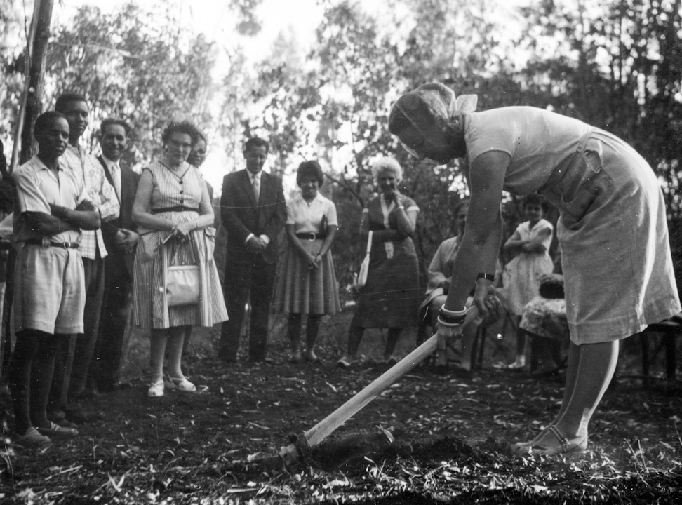 Hand of the Cause Amatu’l-Bahá Rúhíyyih Khánum performing the groundbreaking ceremony for the future Bahá’í Centre, Nairobi, Kenya, c. 1961