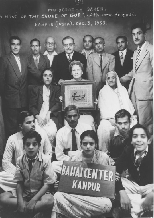 Hand of the Cause Dorothy Baker with a group of Bahá’ís at the Bahá’í Centre in Kanpur, Uttar Pradesh, India, 5 December 1953