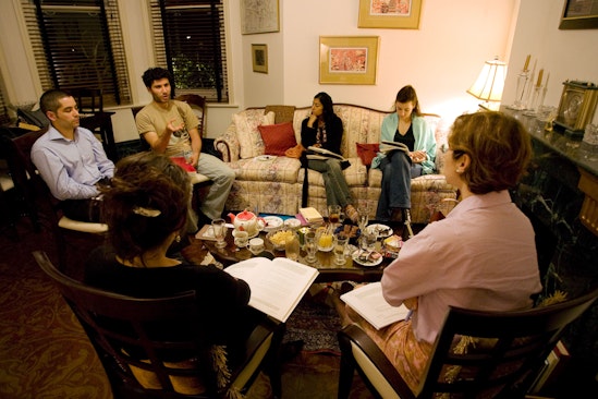 A Bahá’í study circle in London, United Kingdom