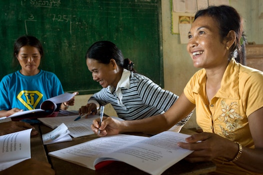 A Bahá’í study circle in Preah Vihear, Cambodia