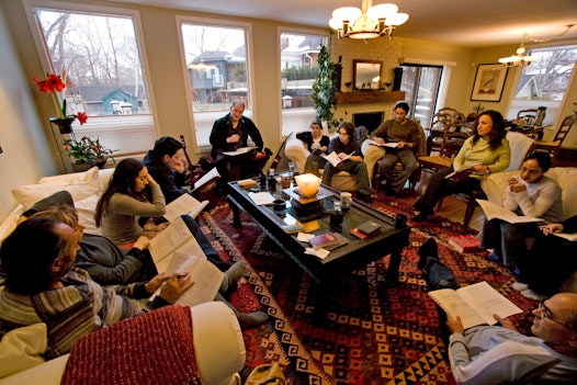 A Bahá’í study circle in Toronto, Canada