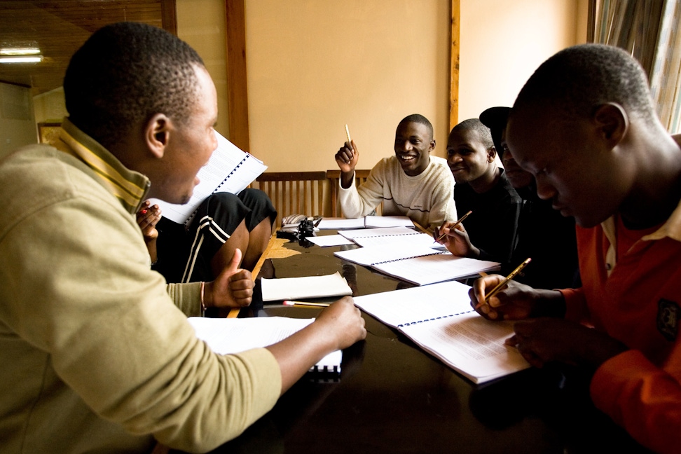 A Bahá’í study circle in Nairobi, Kenya