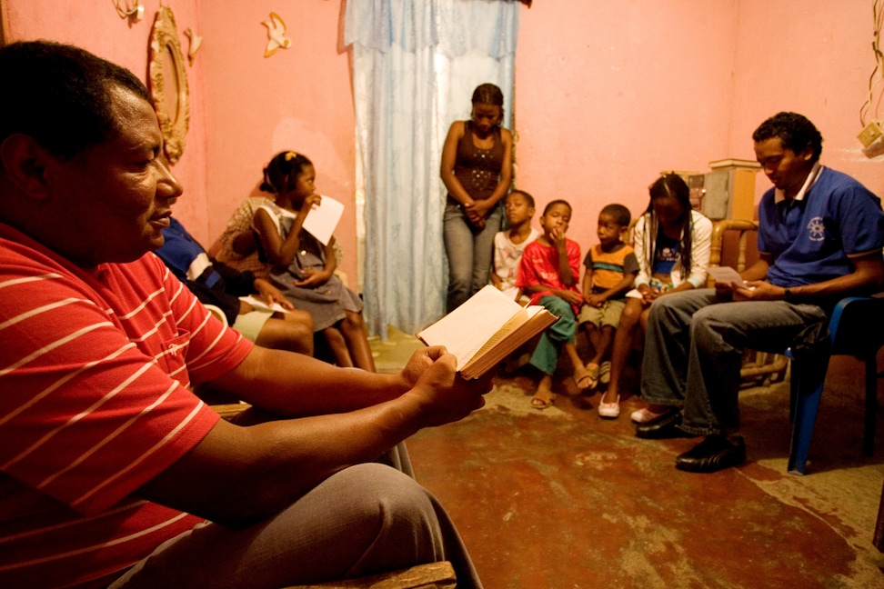 A devotional gathering in Puerto Tejada, Colombia