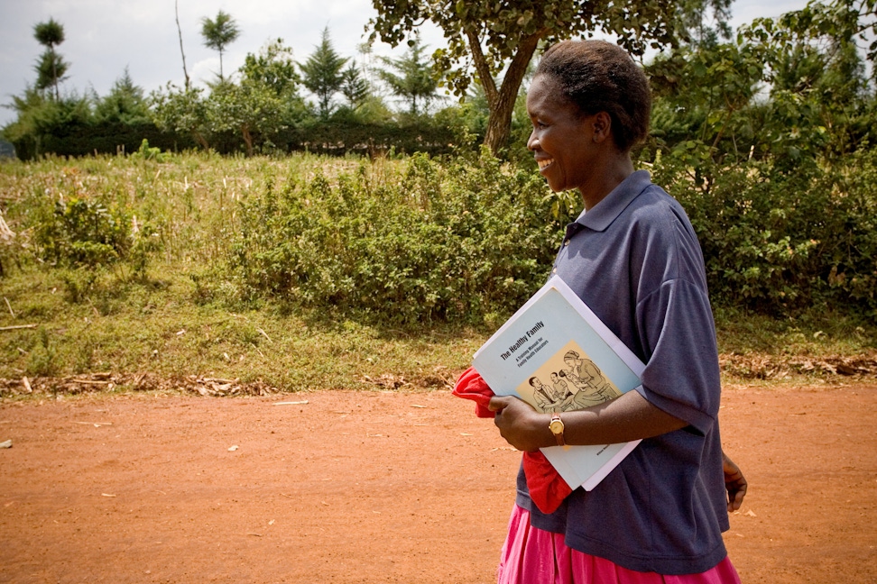 A family health educator in Tiriki West, Kenya