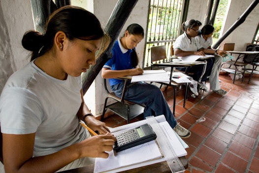 Students at the University Center for Rural Well-Being in Jamundi-Robles, Colombia