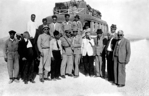 Delegates to the National Convention in Iran on their way home, 1943