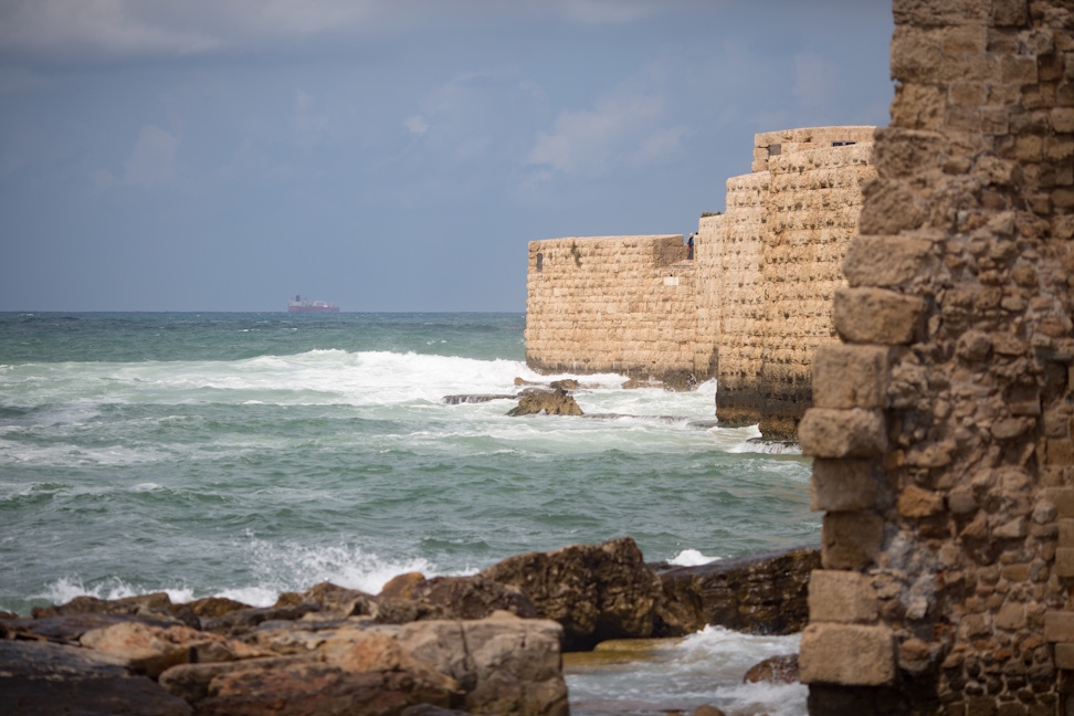 Sea wall of ‘Akká