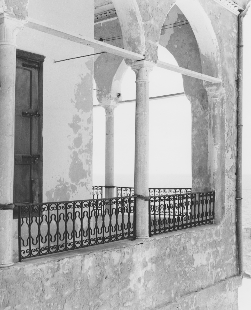 Balcony of the House of Abbúd, 1952