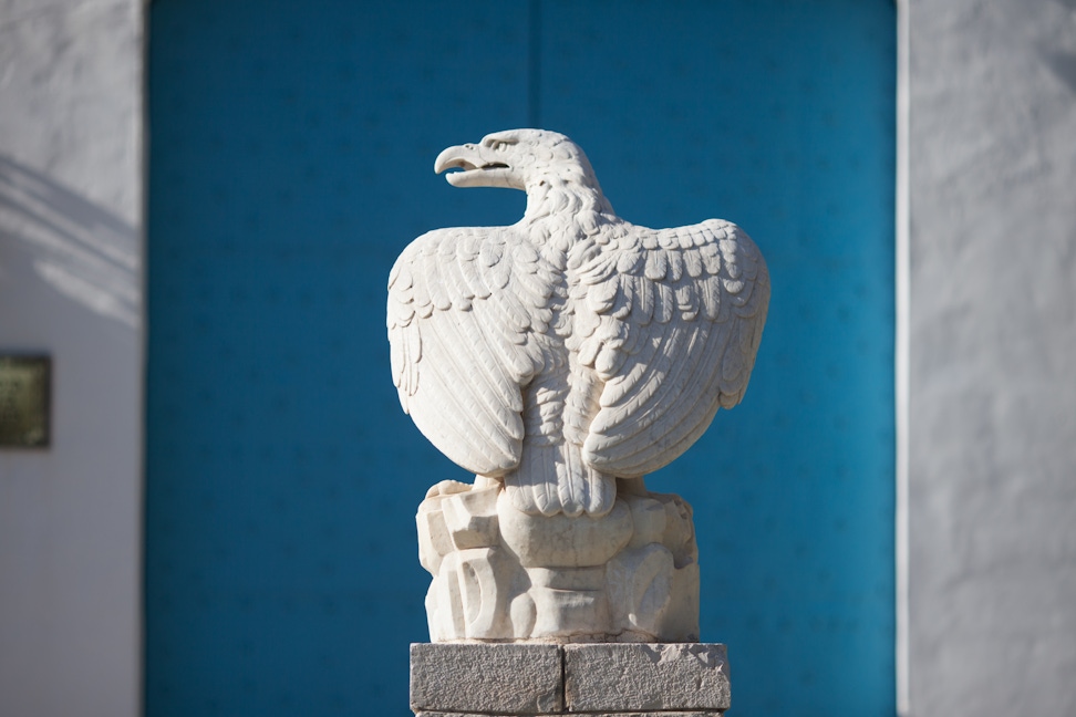 Eagle statue near the entrance to the Mansion of Bahjí