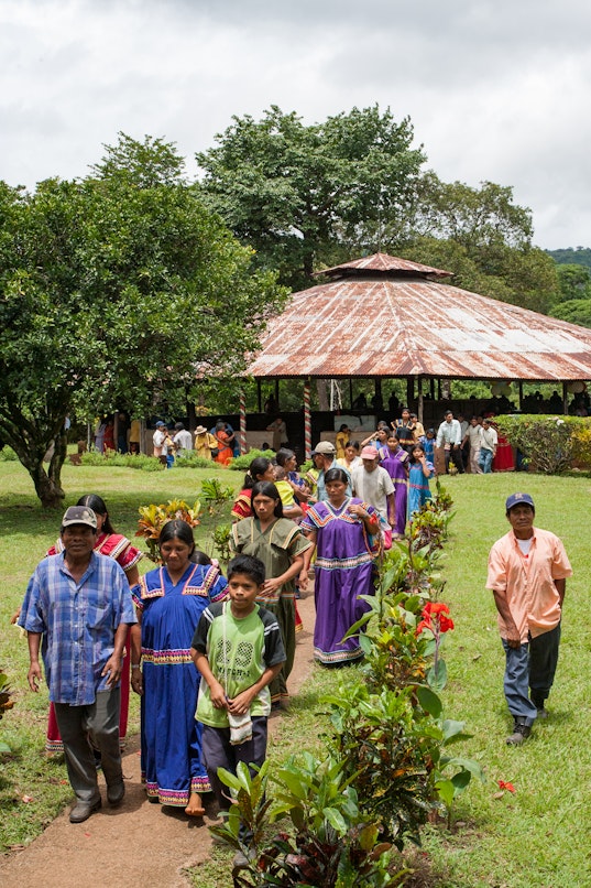 A cluster reflection meeting at the Ramatu'llah Muhajir Bahá’í Regional Institute in Soloy, Panama