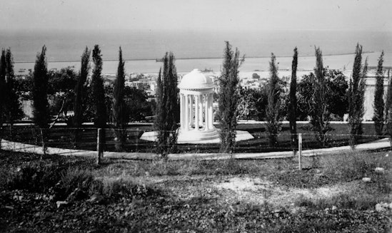 Resting Place of the Greatest Holy Leaf, (Bahíyyih Khánum), the daughter of Bahá’u’lláh, in the Monument Gardens, 1930s