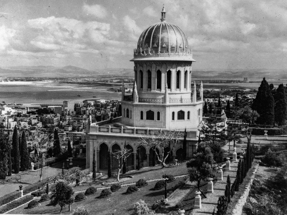 Shrine of the Báb, 1954