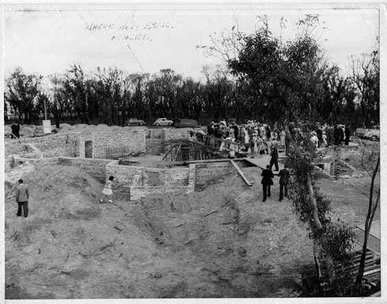 Construction of the Continental Bahá’í House of Worship of Australasia (Sydney, Australia), March 1958
