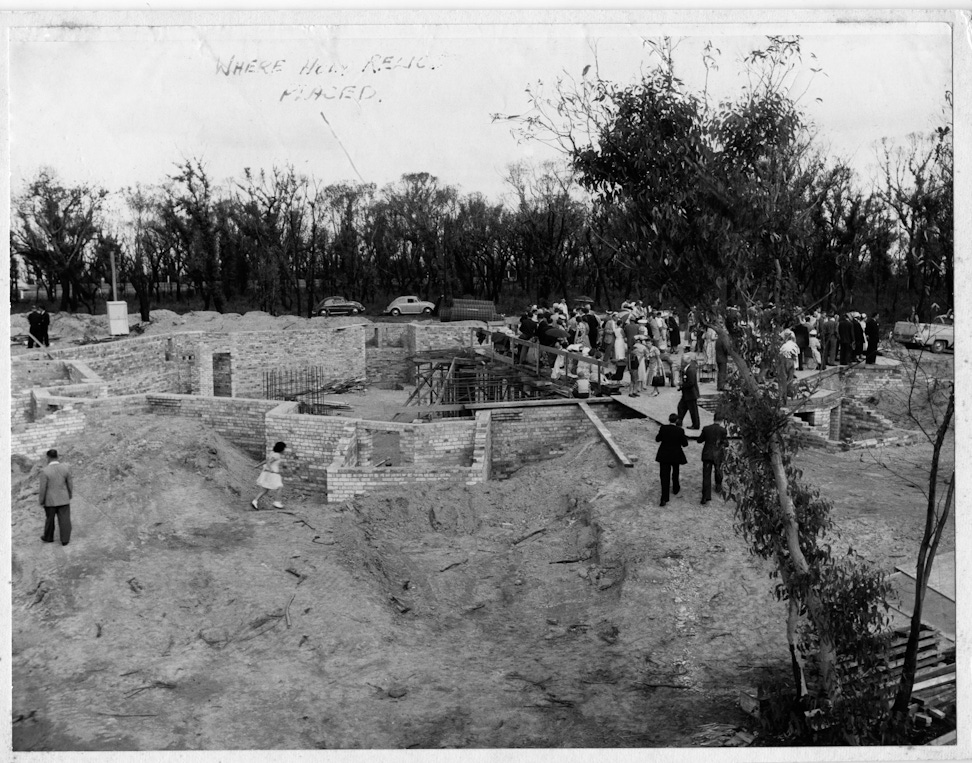 Construction of the Continental Bahá’í House of Worship of Australasia (Sydney, Australia), March 1958