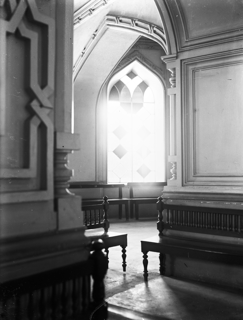 Interior of the Continental Bahá’í House of Worship of Central Asia (Ashkhabad, Turkmenistan), early 1930s