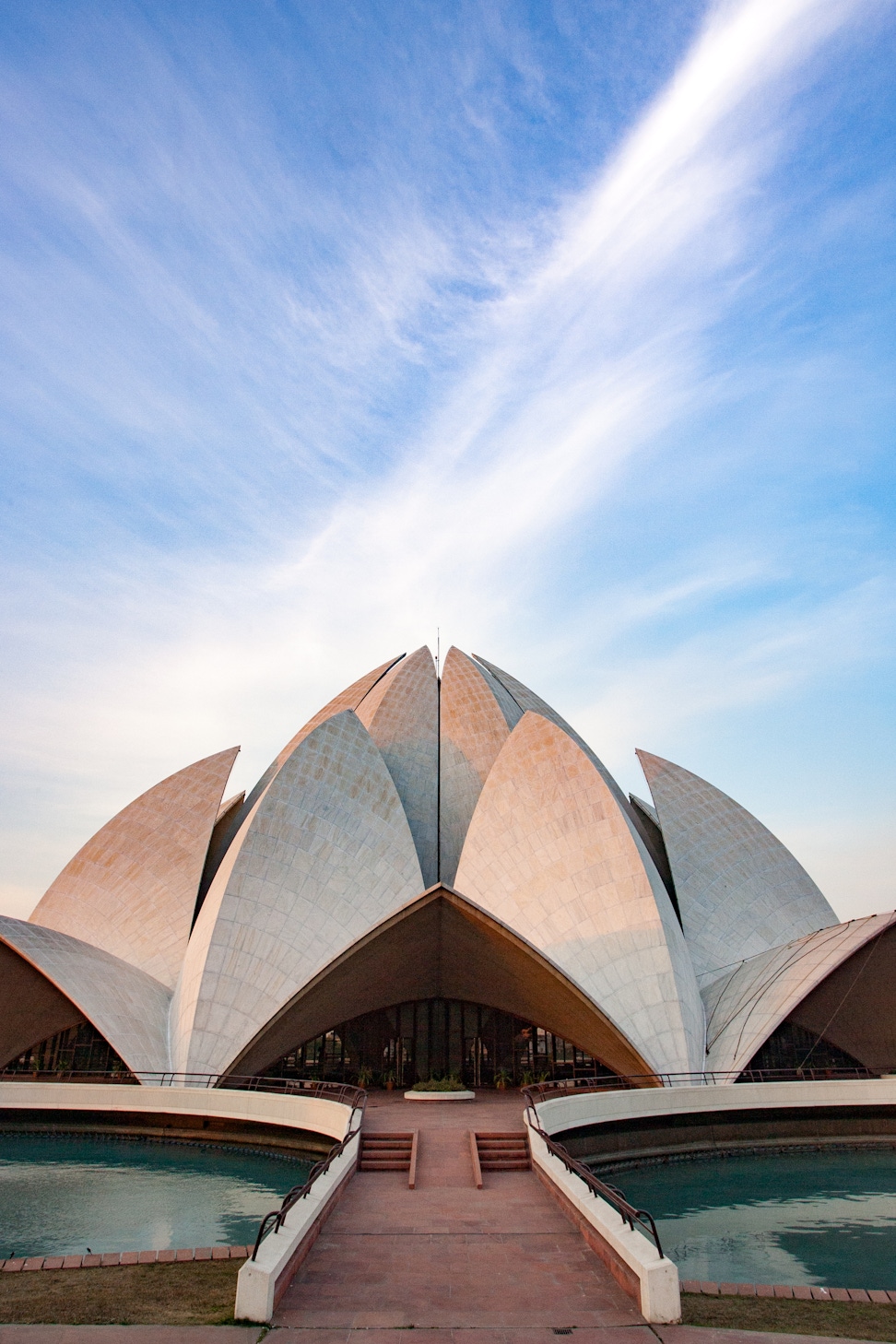Continental Bahá’í House of Worship of the Indian Subcontinent (New Delhi, India)