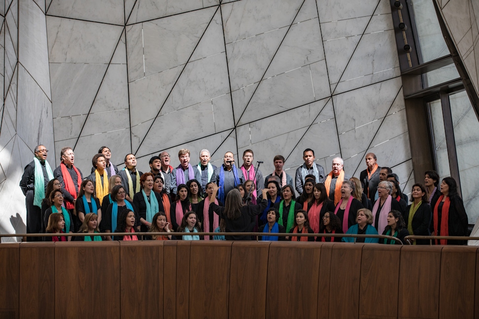 A choir performs at the Dedication of the Continental Bahá’í House of Worship of South America (Santiago, Chile), October 2016