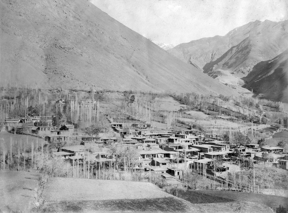 The village of Afchih, near Tehran, 1914