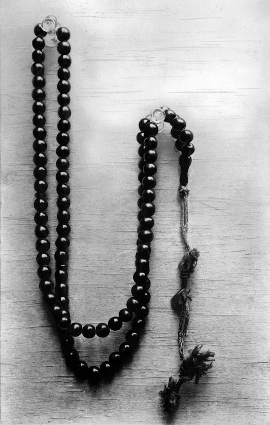 The Báb's prayer beads
