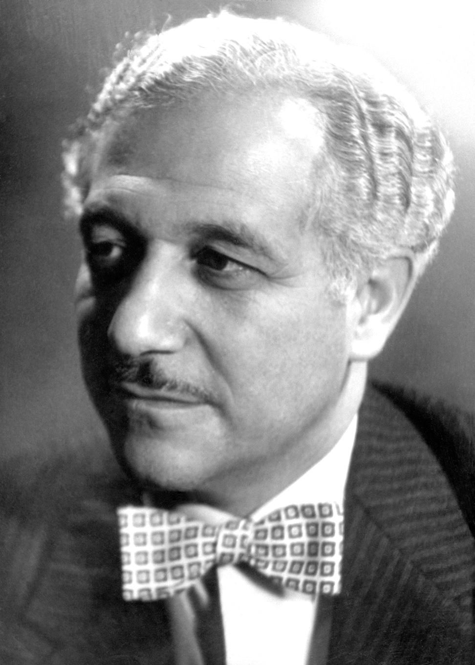 Hasan Muvaqqar Balyúzí (1908-1980)