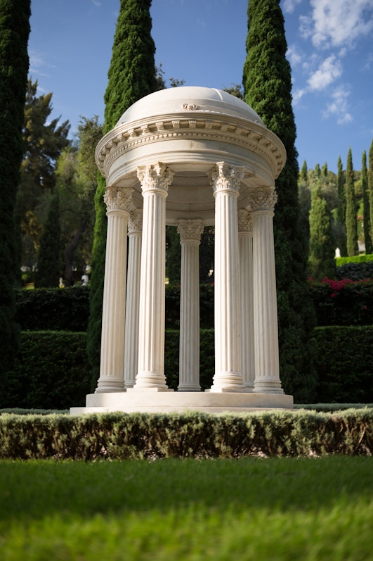Resting place of Navvab (Ásíyih Khánum), the wife of Bahá’u’lláh, in the Monument Gardens 