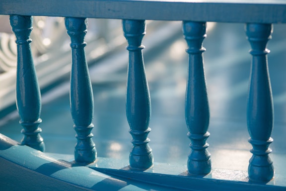 Bench detail at the Riḍván Garden