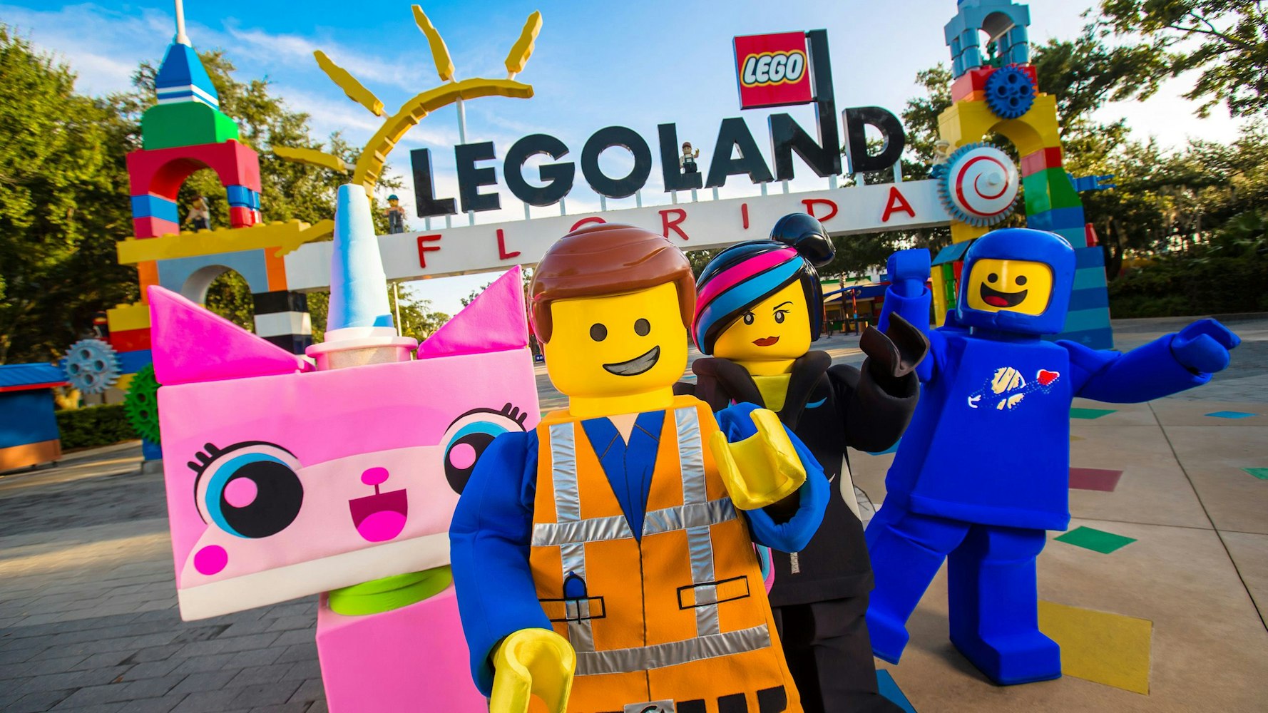 Cover Image for Everything You Need to Know About LEGOLAND Florida’s Brick Dash 5K