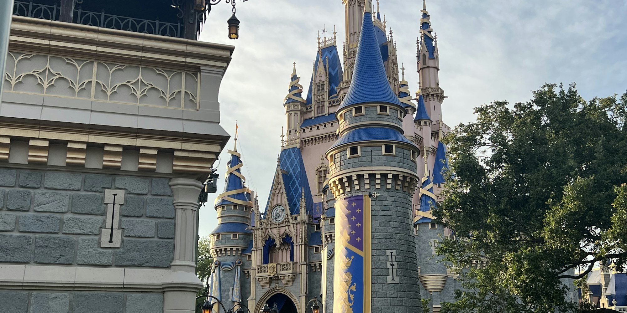 Cover Image for How to Make the Most of One Day at Disney World