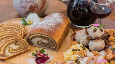 vino in kulinarika ptuj