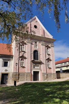 Dominikanski samostan