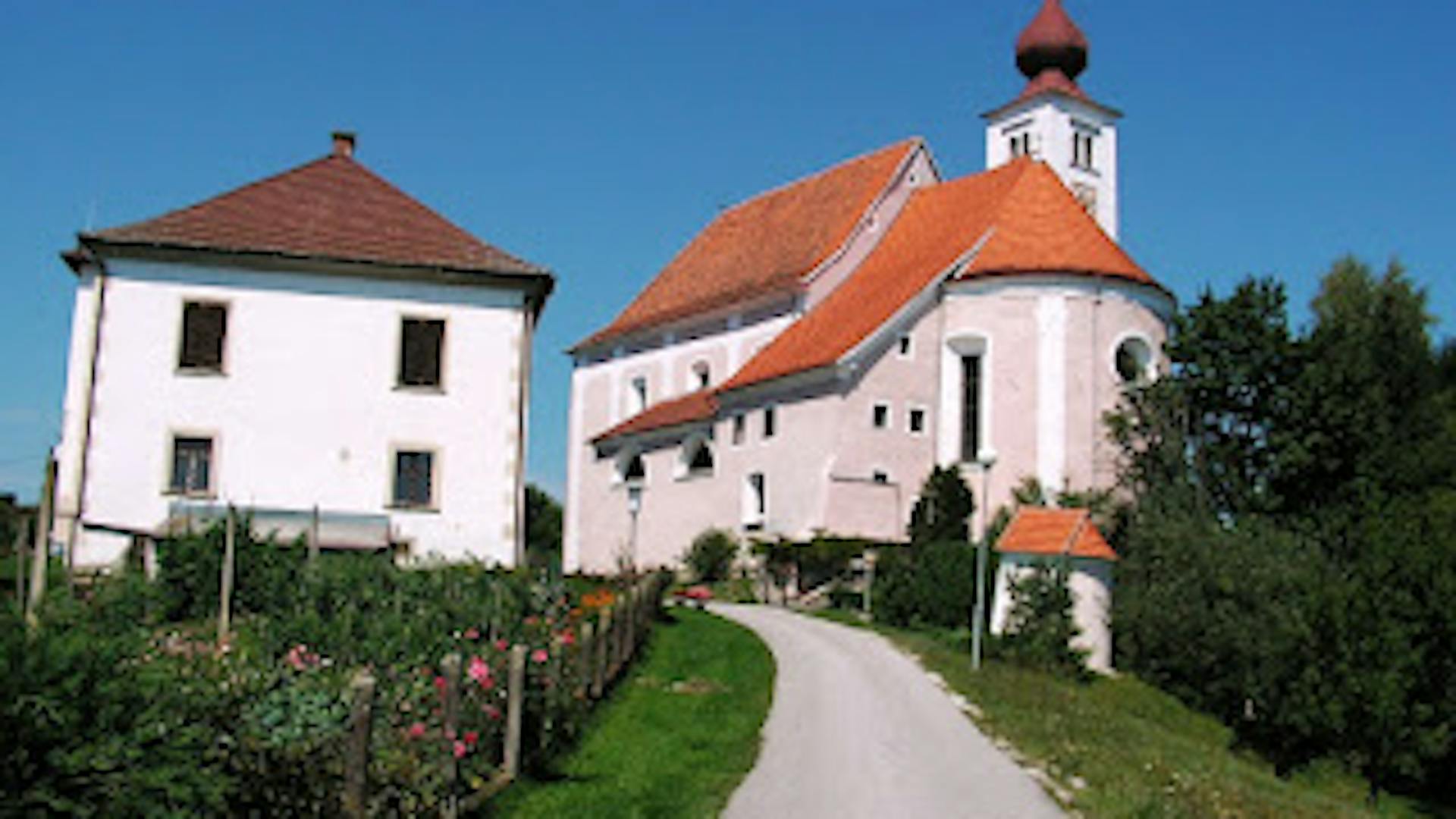 Cerkev sv. Trojice na Gorci