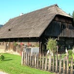 Ladejenkovo, najstarejša hiša v Lovrencu, stara 500 let