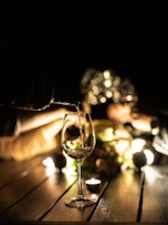 Popotovanje po mestu tisočletne vinske kulture ptuj