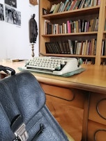 Rogatec_Razstava Književnik Branko Hofman