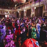 Pustno rajanje z Romano