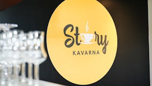 KAVARNI STORY: OTROŠKI SLIKARSKI VEČER Z ADNO LAINŠČEK