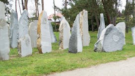 Kamni povedo svojo zgodovino v Mestnem parku