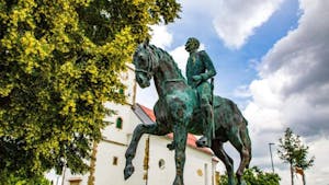 Petje pod lipo in osrednja občinska proslava o dnevu državnosti