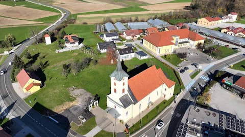 cerkev sv. bolfenka trnovska vas obcina trnovska vas hikuk_com_large