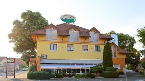 Gostilna in Motel pri Lešniku