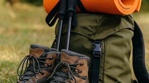 IKONA -POHODNIŠKA OPREMA